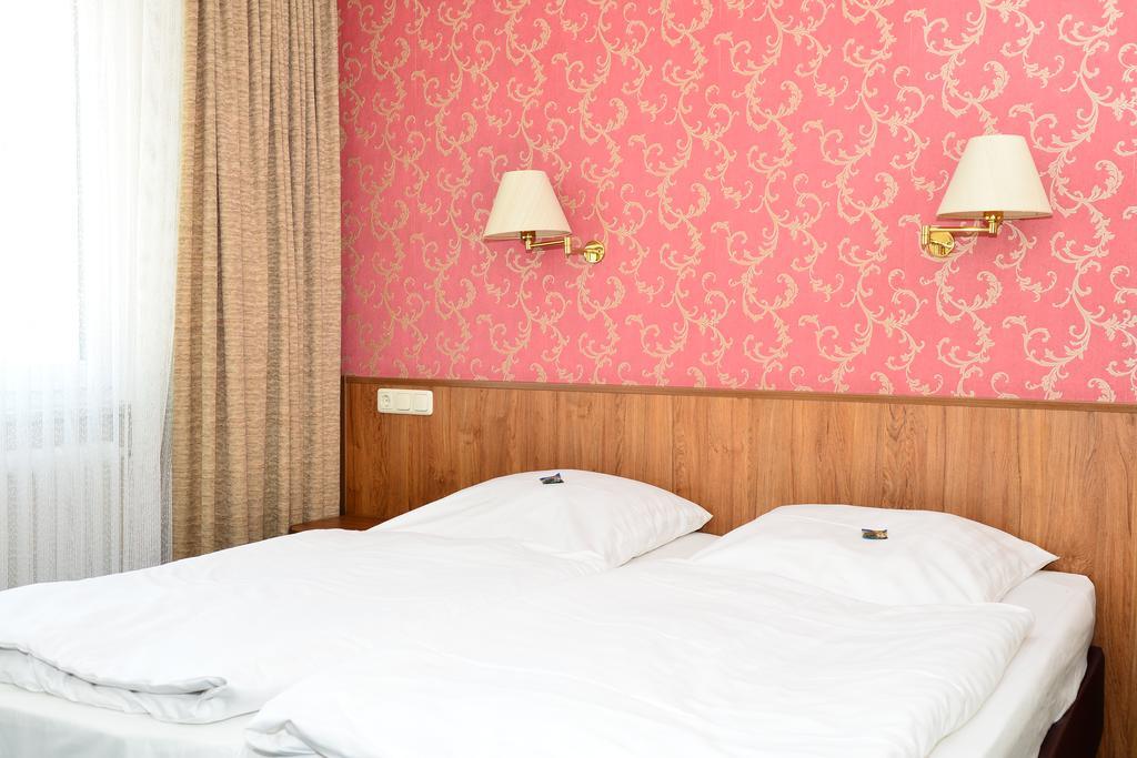 Landhotel Michaelishof Bergen  Dış mekan fotoğraf